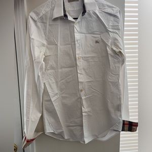 Burberry white collar shirt